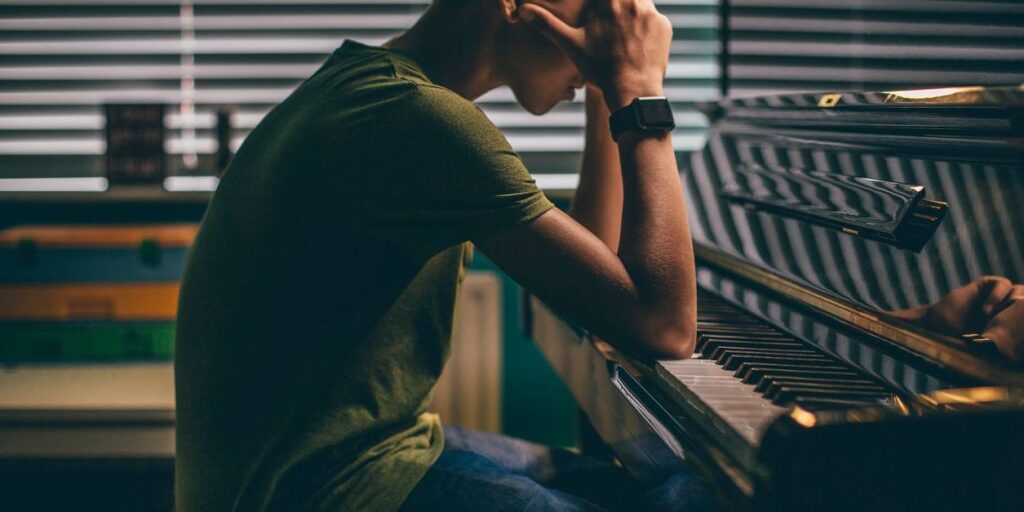 How Can a Smartwatch Can Detect Depression Risk?